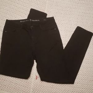 Black Denim Vera Wang Skinny Jeans